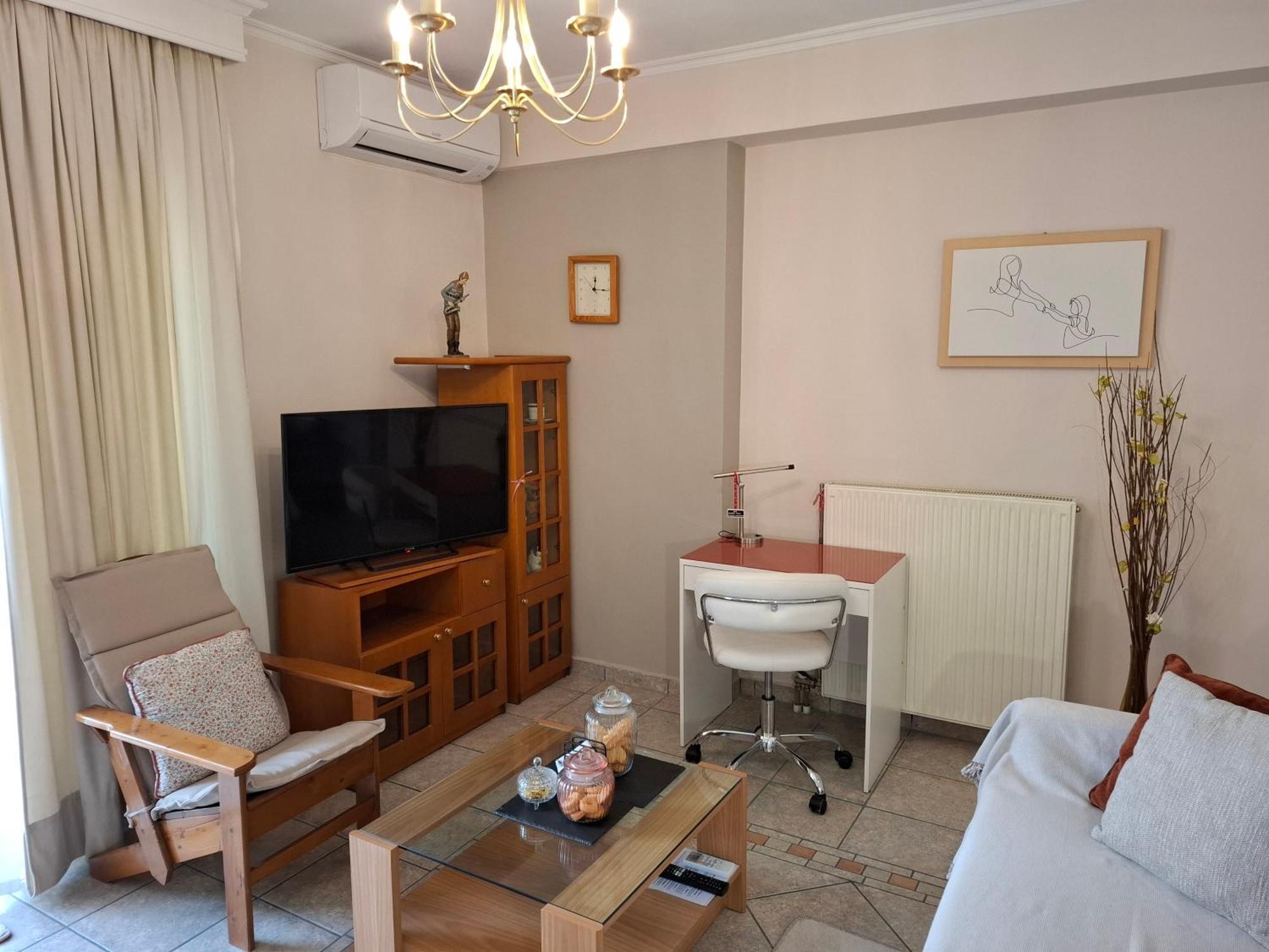 Απέριττον 2 Apartment Trikala  Luaran gambar